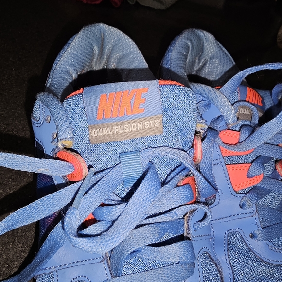 NIKE Dual Fusion woman 8.5 - Picture 11 of 16